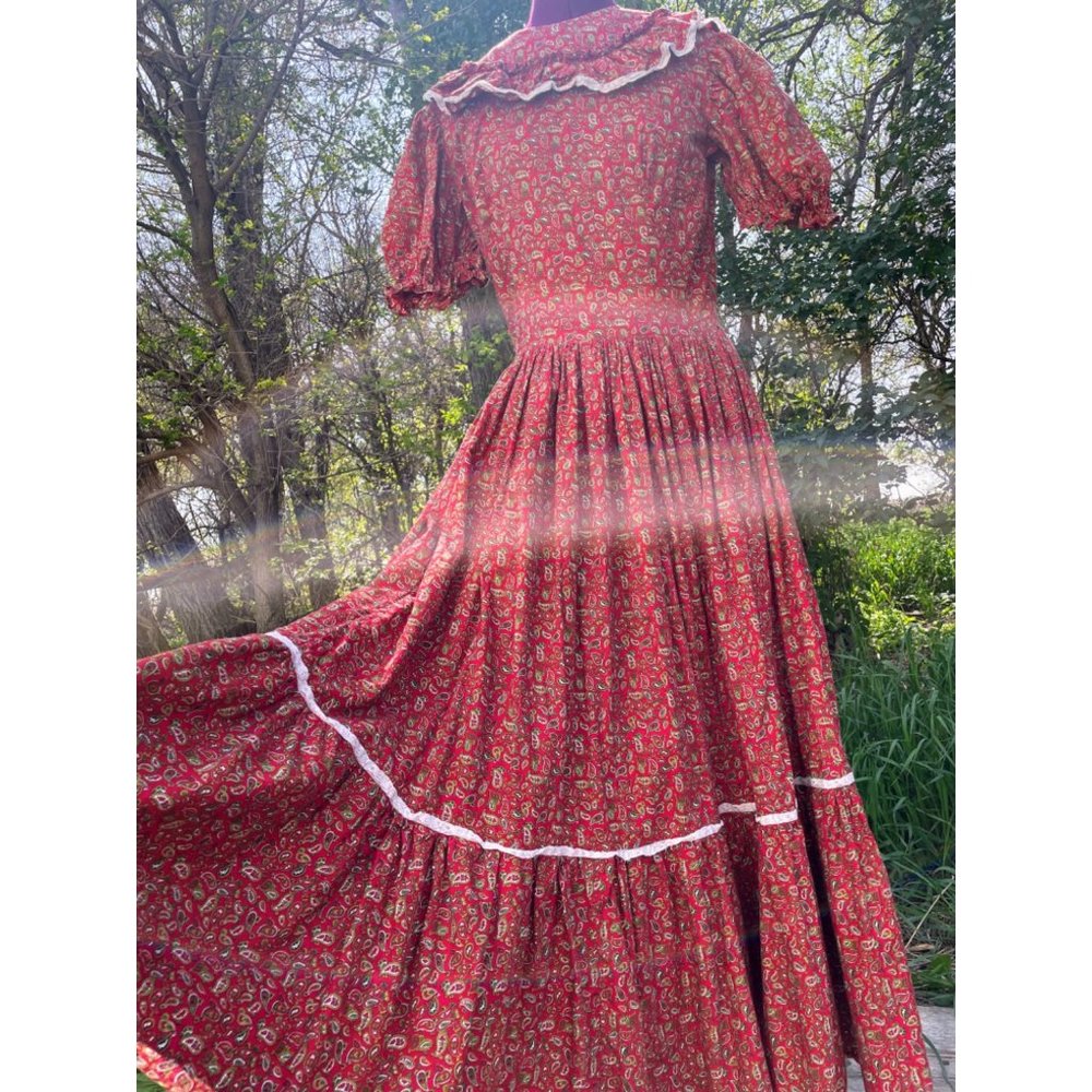 Vintage 1970s Peasant Maxi Dress Burgundy Cotton Paisley Flare - Picture 1 of 16